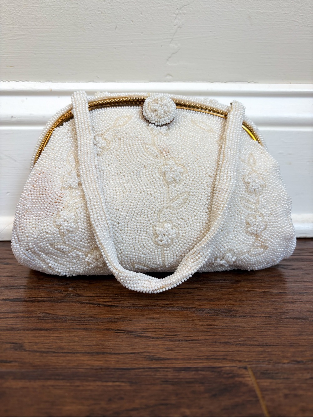Vintage Walborg Japan White Beaded Floral Evening Bag Purse